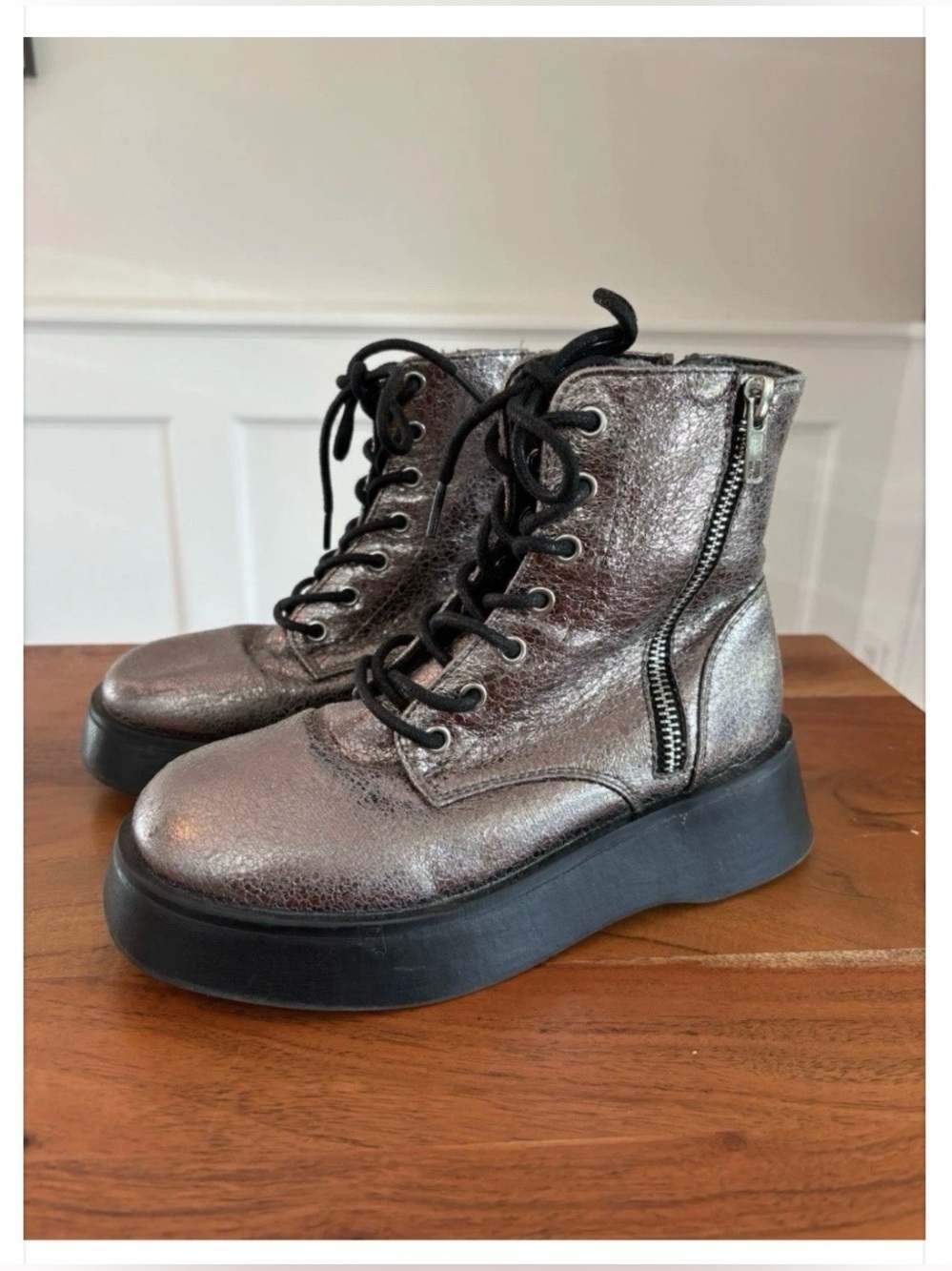 Steve Madden JFigaro Silver Crackle Glitter Combat Boots Zip Kids Size 3 Punk